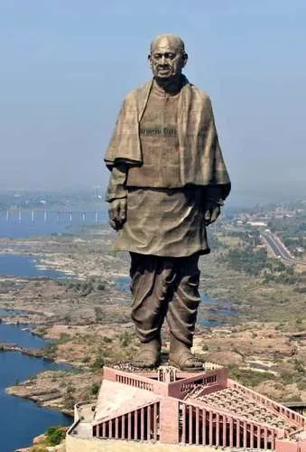 Statue-of-Unity-A-Tribute-to-Sardar-Vallabhbhai-Patel-statue-of-unity